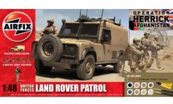 Airfix - Set Fuerzas británicas Land Rover patrulla, operación Herrick Afganistan. kit de plástico listo para ensamblar y decorar. Escala 1:48. Ref: A50121.