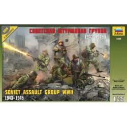 Zvezda - Figuras grupo de asalto soviético - Konigsbërg 1944, escala 1:35,  Ref: 3509