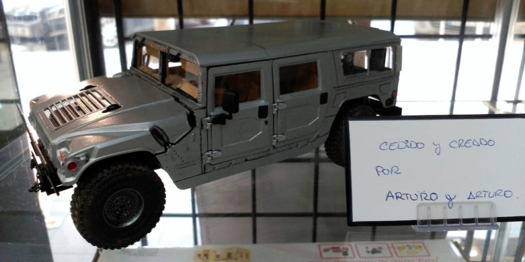 Arturo Arturo Hummer 1