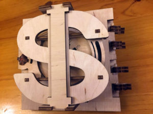 Caja fuerte - Ugears, Cedida por Paula e Inma, ociomodell.com