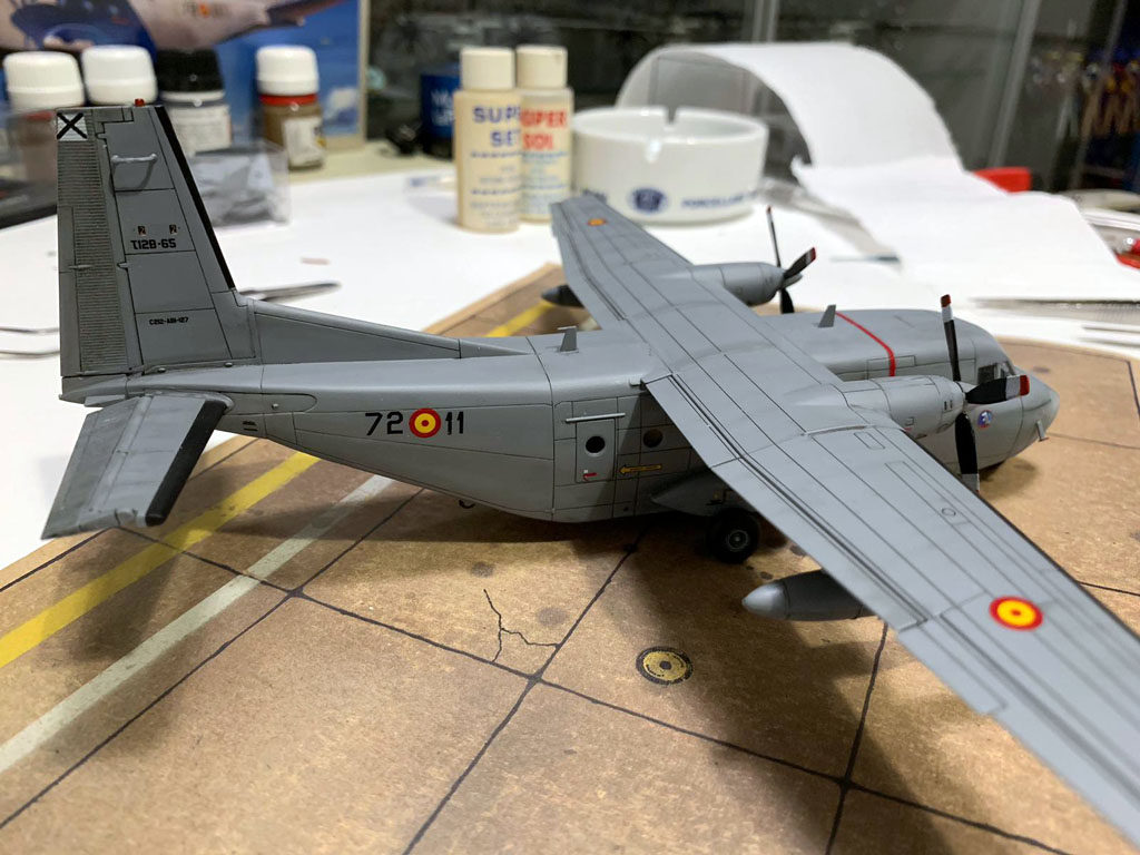 Casa C-212 hecho por Ricardo Yubero a escala 1/72 y de la marca Special hobby .