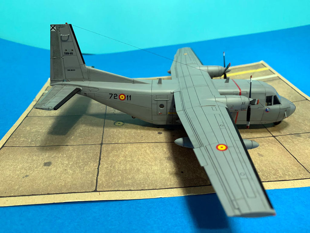 Casa C-212 hecho por Ricardo Yubero a escala 1/72 y de la marca Special hobby .