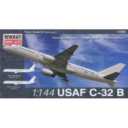 Boeing C-32B USAF. Contiene calcas para 2 versiones. Escala 1:144. Marca Minicraft. Ref: 14696.