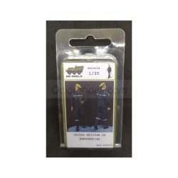 Soldado Unidad Militar de Emergencias UME. 1:35. Marca BMR. Ref: 3F35004.