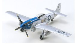 North American P-51D Mustang. Escala 1:72. Marca Tamiya. Ref: 60749