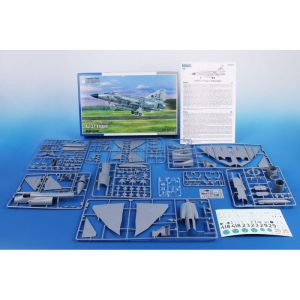 AJ-37 Viggen ‘Strike Fighter’. Escala 1:48. Marca Special Hobby. Ref: 48216, avión de combate sueco que fue desarrollado en la década de 1960 para reemplazar a varios modelos obsoletos utilizados por la Fuerza Aérea Sueca 3 AJ-37 Viggen ‘Strike Fighter’. Escala 1:48. Marca Special Hobby. Ref: 48216