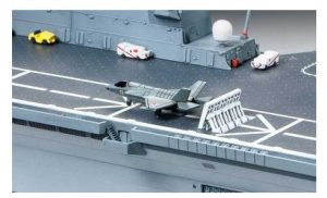 JP Ddv192 Avión portaaviones Ibuki. Escala: 1:700. Marca: Tamiya. Ref: 25413