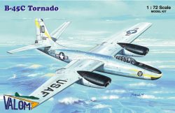 N.A. B-45C Tornado. Escala 1:72. Marca Valom. Ref: 72121