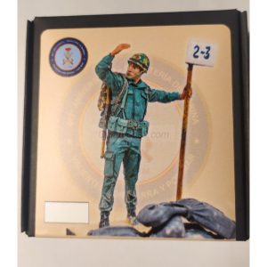 Portador del Prisma, 75mm. Marca Largarto Miniatures. Ref: Portador7