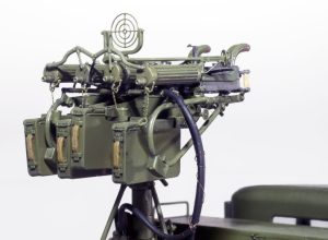 GAZ-AAA w/QUAD M4 MAXIM. Escala 1:35. Marca Miniart. Ref: 35177