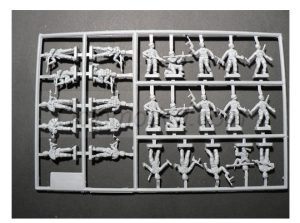 Paracaidistas alemanes. Escala 1:72. Marca Italeri. Ref: 6045, Con un total de 50 figuras en el kit, los modelistas tienen la libertad de crear diferentes escenas y dioramas