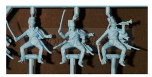 Hussares británicos, Guerra de Crimea. Escala 1:72. Marca Italeri. Ref: 6052, Durante la Guerra de Crimea, los húsares británicos participaron en batallas emblemáticas como la carga de la Brigada Ligera en Balaklava