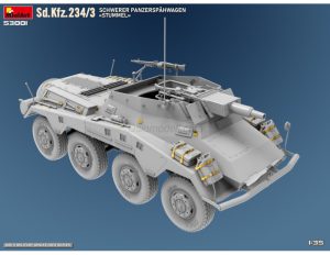 Sd.Kfz.234/3 SCHWERER PANZERSPÄHWAGEN «STUMMEL». Escala 1:35. Marca Miniart. Ref: 53001