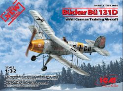 Bücker Bü 131D German Training Aircraft. Escala 1:32. Marca ICM. Ref: 32030, conserva el característico diseño biplano del avión original, con dos alas superpuestas que le confieren una apariencia clásica y elegante.