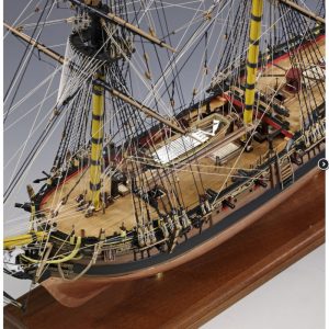 HMS Pegasus, 1776. Escala 1:64. Marca Amati. Ref: 130005, 1300/05