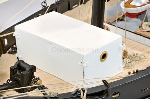 Barco Hunter Q-ship ( barco pirata). Escala 1:60. Marca Amati. Ref: 1450 3 Barco Hunter Q-ship ( barco pirata). Escala 1:60. Marca Amati. Ref: 1450