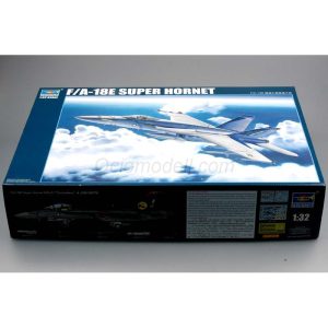 FA18E Super Hornet. Escala 1:32. Marca Trumpeter. Ref: 03204
