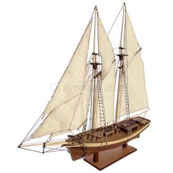 Kit de madera Everships Barco Serie Oceanic Mistral. Escala 1:80.Marca Everships. Ref: 498101