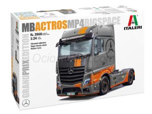 MB Actros MP4 Big Space - Grand Prix Edition. Escala 1:24. Marca Italeri. Ref: 3968