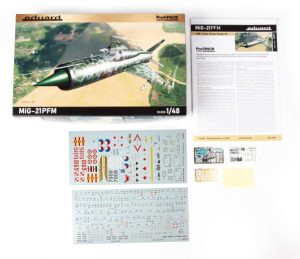 MiG-21PFM, Serie Profipack. Escala 1:48. Marca Eduard Ref: 8237