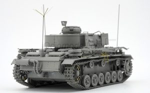 Pz.Bef.Wg.III Ausf.K con Schurzen (Faldón) (2 en 1) . Escala 1:35. Marca Border model. Ref: BT048