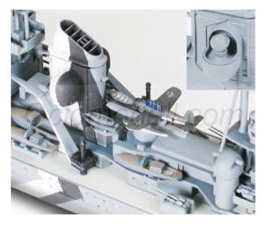 German Heavy Cruiser Prinz Eugen. Escala: 1:700. Marca: Tamiya. Ref: 31805.