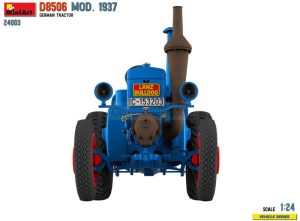 GERMAN TRACTOR D8506 MOD. 1937. Escala 1:24. Marca Miniart. Ref: 24003