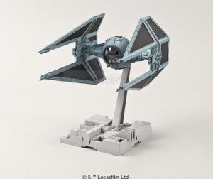TIE Interceptor, 1:72. Marca Bandai-Revell Ref: 01212