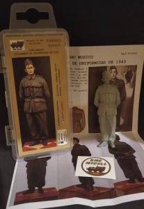 Cabo músico Reglamento de Uniformidad de 1943, 75mm. Marca BMR MODELS. Ref: F75001