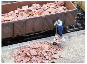 Escombros, rojizos. 75 gr. Escala 1:45. Marca Juweela. Ref: 24135