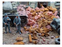 Chatarra oxidada. 140 gr. Escala 1/35. Marca Juweela. Ref: 23335