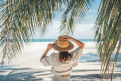 HORARIO DE VERANO EN AGOSTO Y DÍAS CERRADOS POR VACACIONES